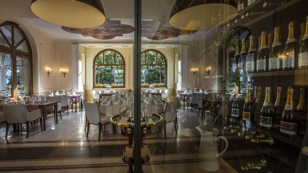 Amadria Park Hotel Sveti Jakov 5*
